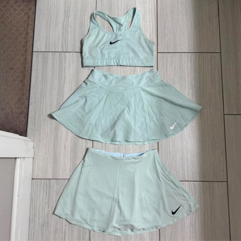 Nike Mint Tennis Set